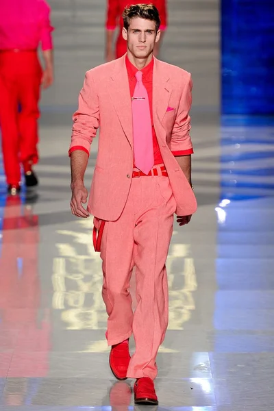 Look 34